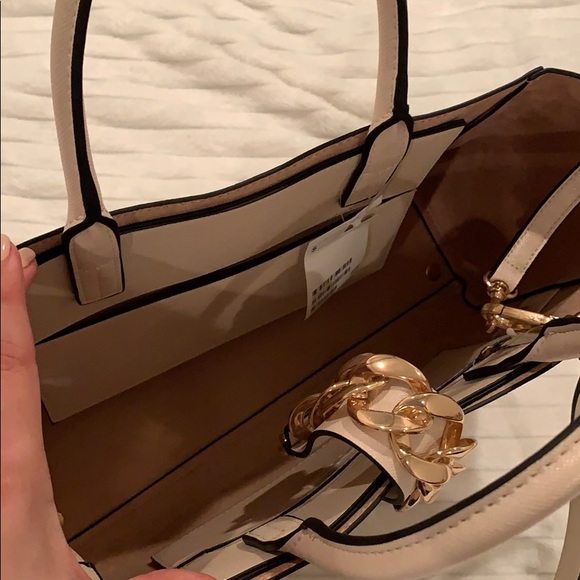 Purse - Picture 3 of 4